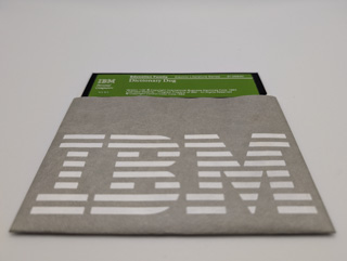 IBM Dictionary Dog, Bild 2